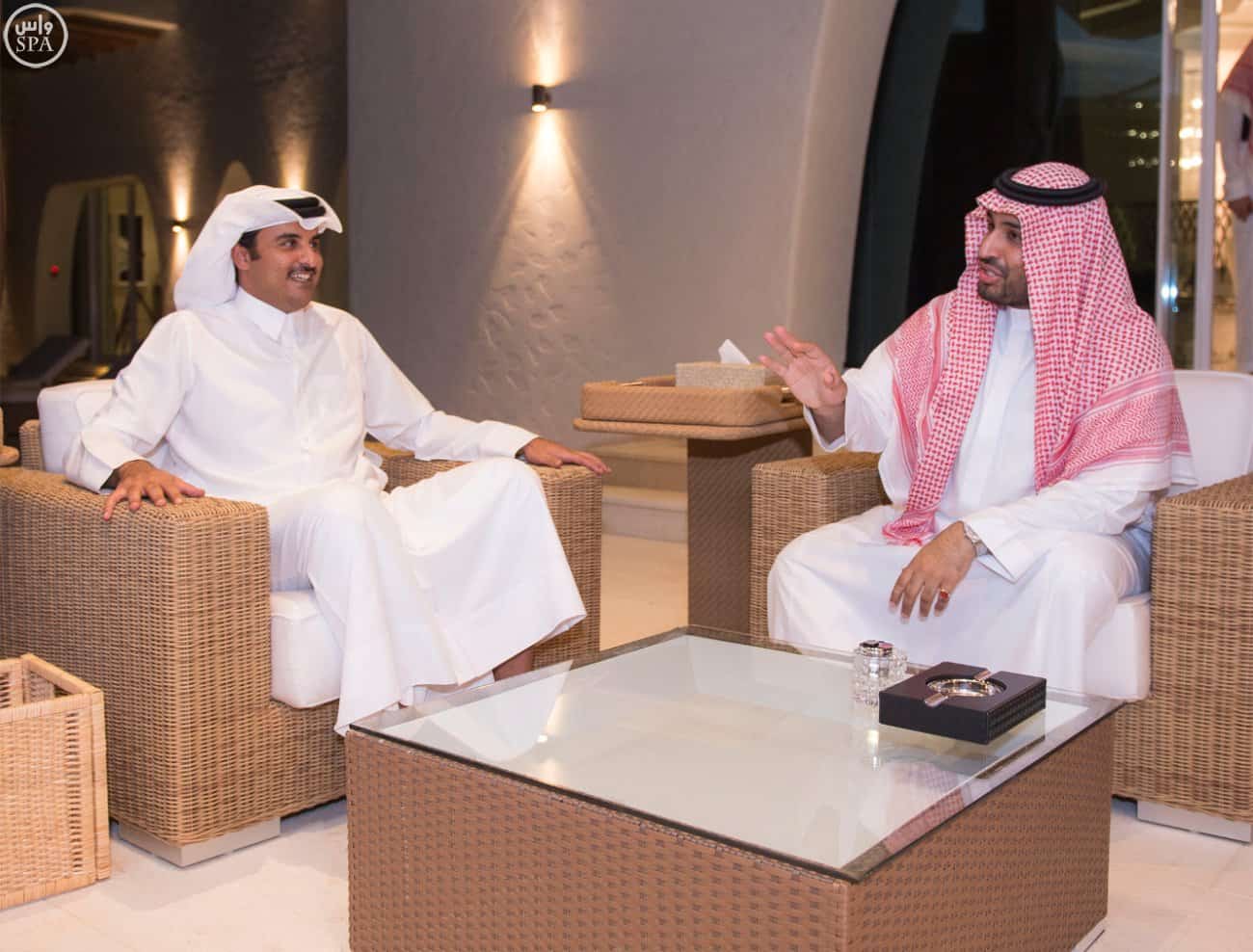 Saudi Deputy Crown Prince Holds Talks with Emir of Qatar, Later Leaves Doha