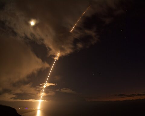 A ballistic missile launches into the night sky, leaving a bright trail of exhaust — representing the IRGC threat to Gulf states. Photo: US Department of Defense / Public Domain