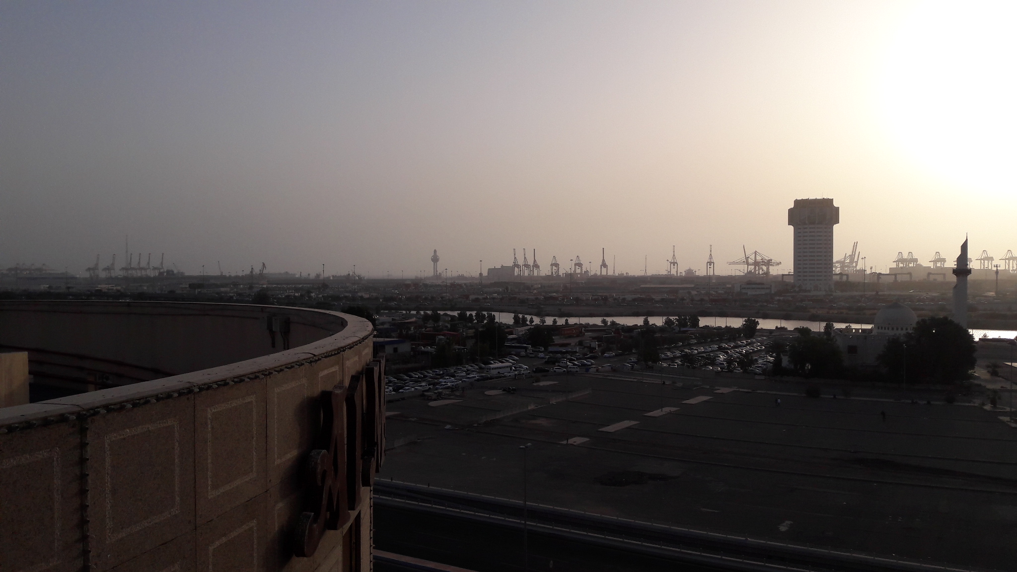Elevated view of Jeddah Islamic Port showing container terminal infrastructure and surrounding logistics area. Photo: Wikimedia Commons / CC BY-SA 4.0