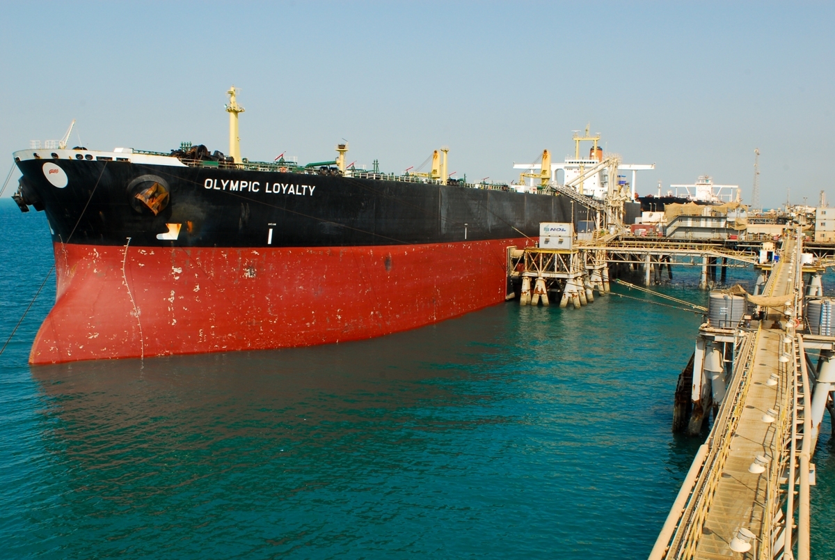An oil tanker docked at a Persian Gulf oil terminal, illustrating the critical export infrastructure that Saudi Arabia must protect amid Iran's attacks on energy facilities. Photo: U.S. Navy / Public Domain