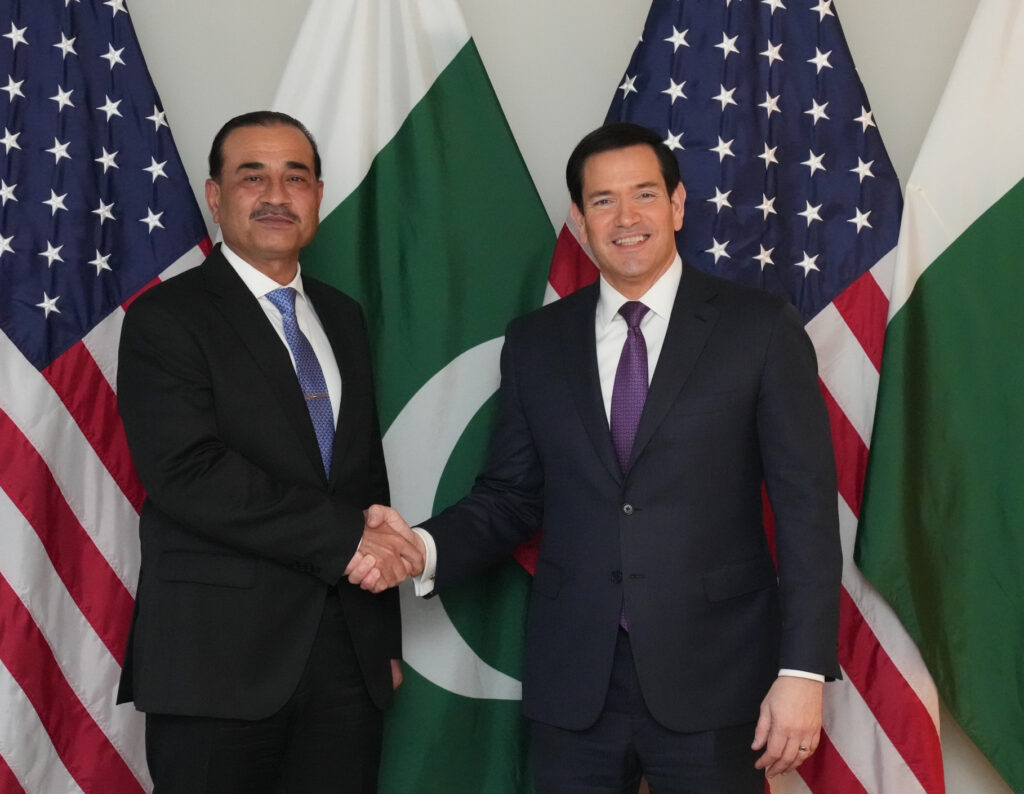 Pakistan Signed a Pact to Defend Saudi Arabia. Iran Called the Bluff.