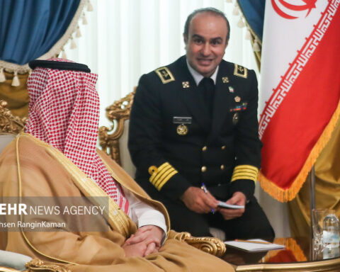 Saudi Defense Minister Khalid bin Salman meets the Secretary of Irans Supreme National Security Council in Tehran. Photo: Mehr News Agency / CC BY 4.0