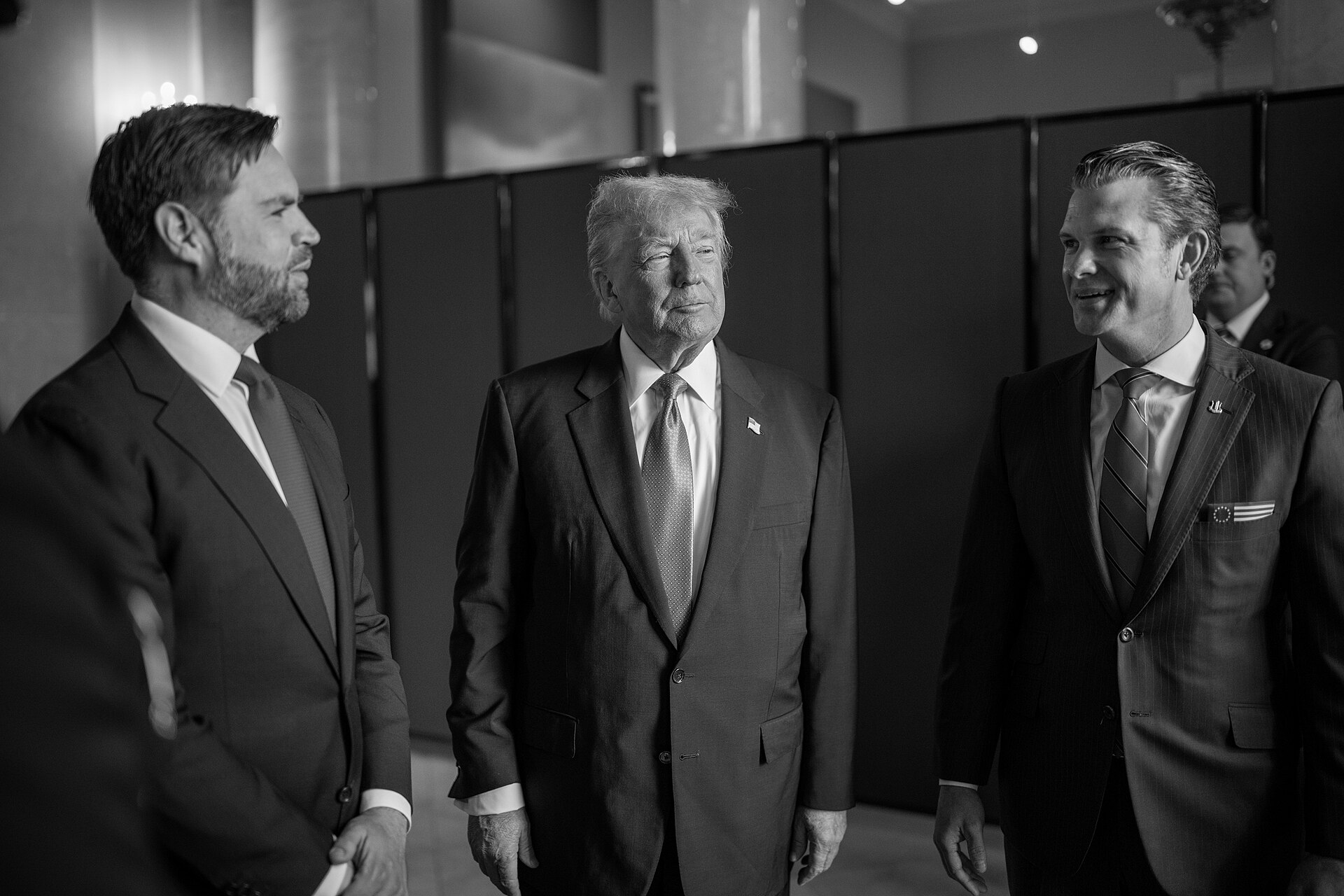 President Donald Trump with Vice President JD Vance and Defense Secretary Pete Hegseth at a White House meeting. Photo: US Government / Public Domain