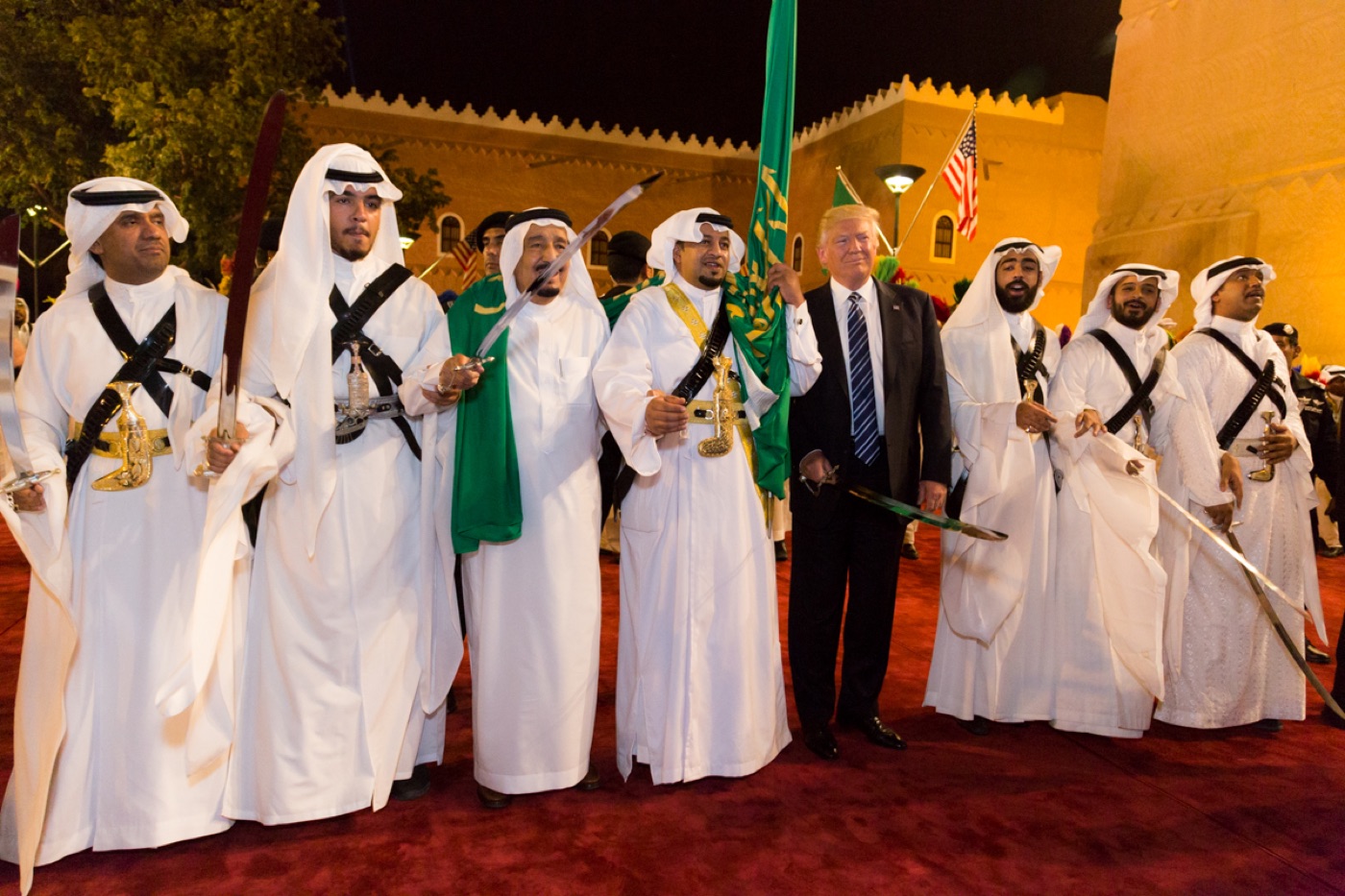 Trump participates in traditional sword dance at Murabba Palace Riyadh May 2017