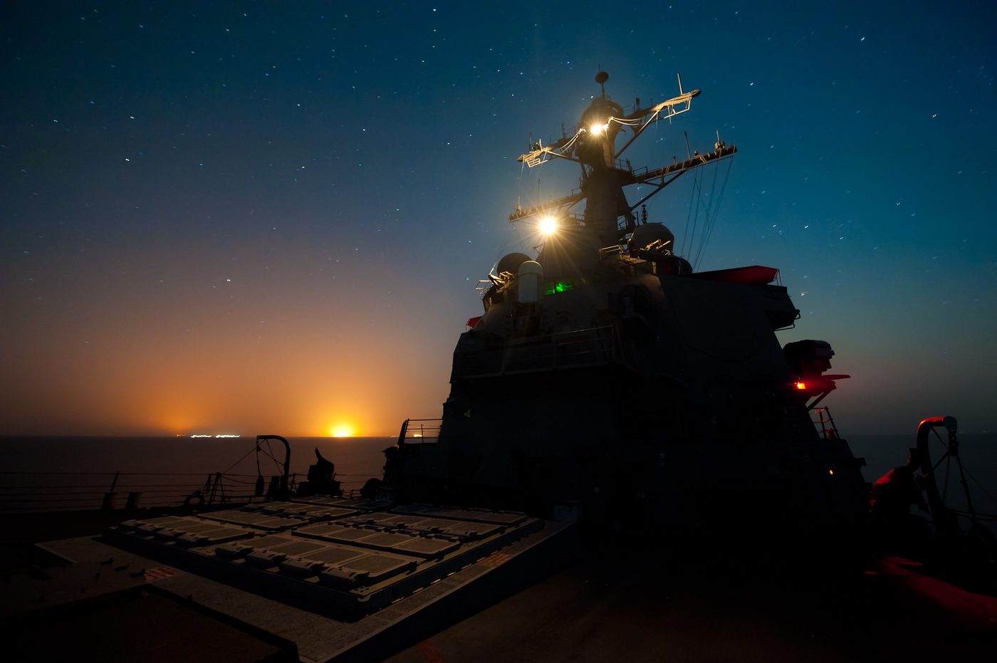 US Navy guided-missile destroyer USS Higgins patrols the Arabian Gulf at night amid the 2026 Iran war. Photo: US Navy / Public Domain