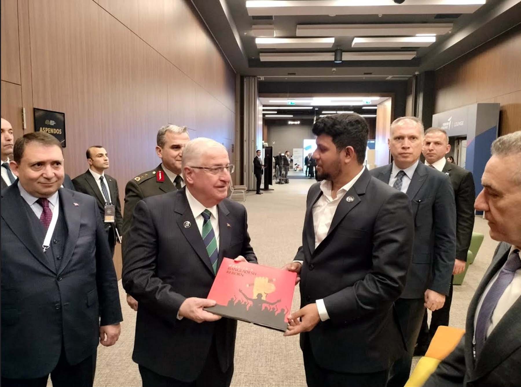 Diplomatic bilateral meeting at the Antalya Diplomacy Forum in Turkey — the Forum hosted the April 2026 quadrilateral meeting of Turkey, Pakistan, Saudi Arabia, and Egypt on ceasefire facilitation, which Saudi Foreign Minister Prince Faisal bin Farhan attended instead of the Paris Hormuz summit