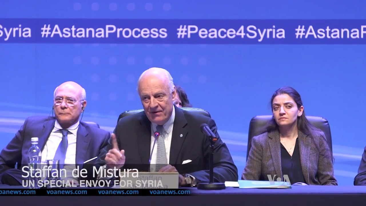 UN Syria envoy Staffan de Mistura at the Astana Process talks, with the #AstanaProcess #Peace4Syria banner visible — the Russia-Iran-Turkey guarantor architecture whose methods Araghchi is now importing into the Hormuz-nuclear negotiation framework