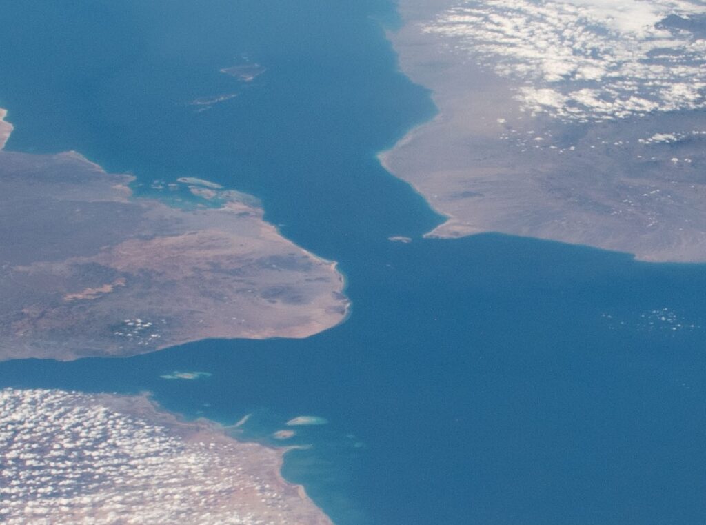 Saudi Arabia Solved the Wrong Chokepoint: The Yanbu Bypass Ends in Houthi Territory