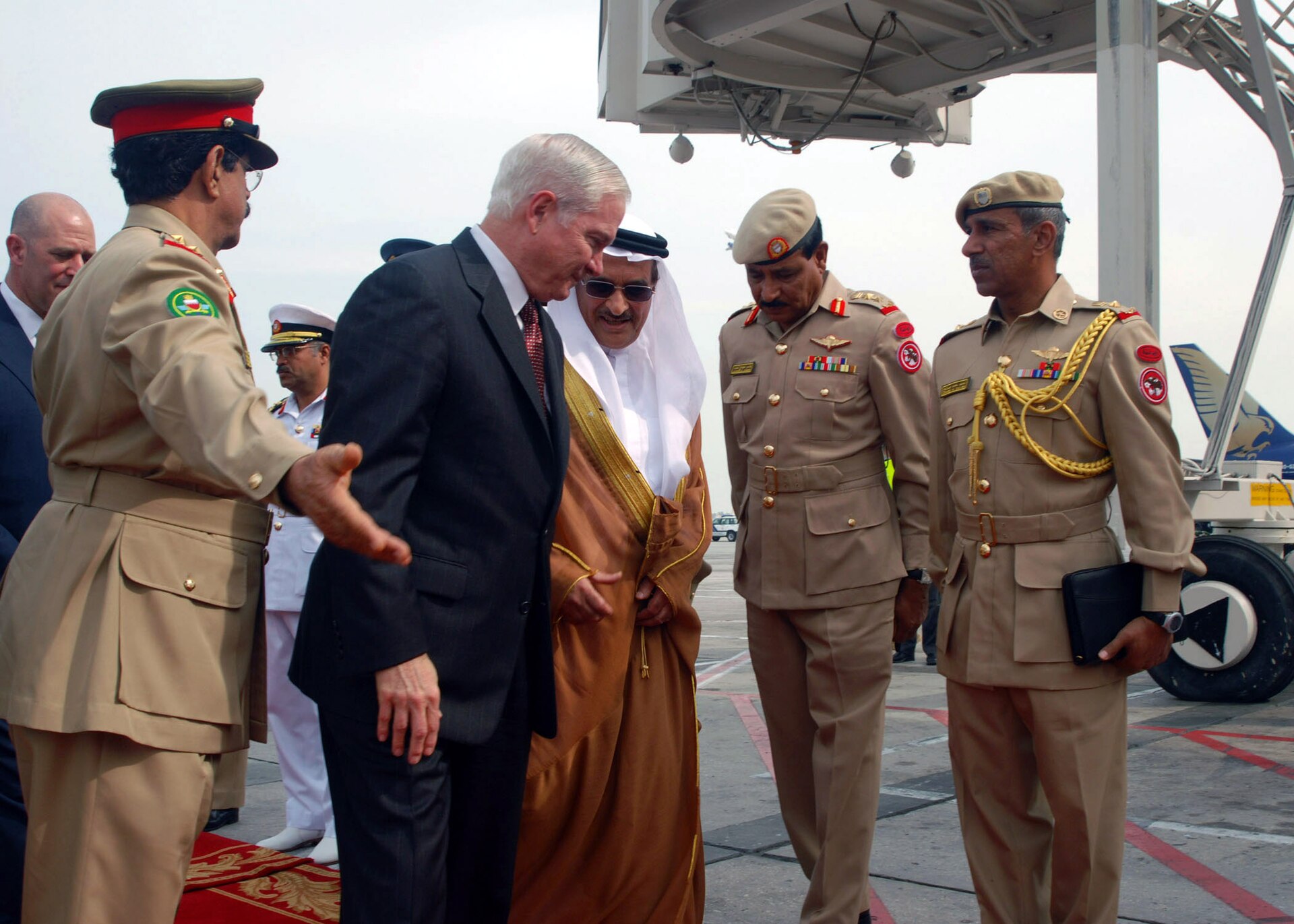 U.S. Secretary of Defense Robert Gates with Bahrain defense minister Lt. Gen. Mohammed Al-Khalifa at Manama airport, arriving for IISS Manama Dialogue security forum, 2007