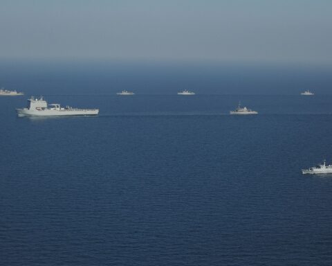 Ships from the U.S. 5th Fleet Combined Task Force 52, NATO, the Royal Navy and the French navy conduct a joint mine countermeasure exercise in the Arabian Gulf, March 2011