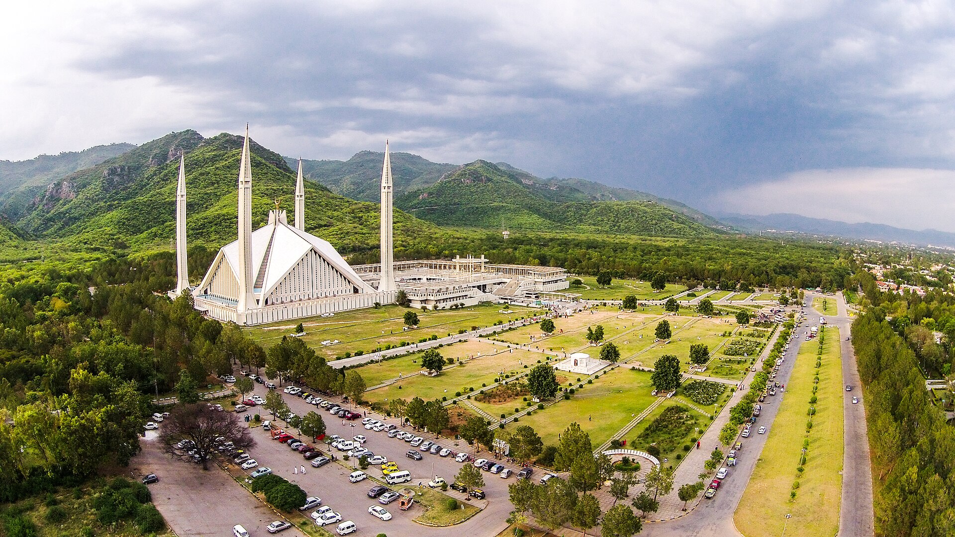 Aerial view of the Faisal Mosque in Islamabad nestled against the Margalla Hills, the backdrop for the Iran-US ceasefire negotiations