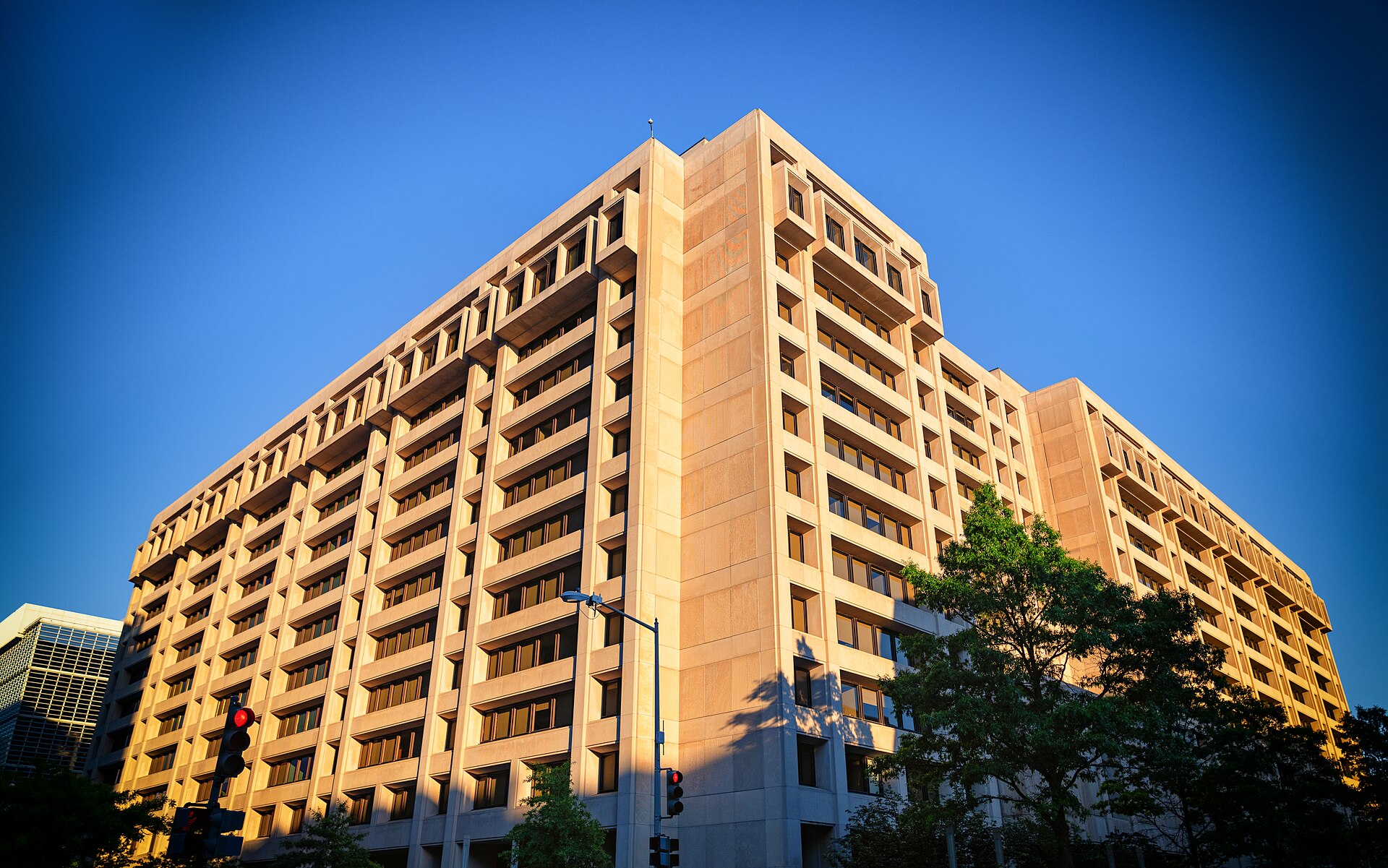 IMF headquarters building in Washington D.C., site of the World Bank-IMF Spring Meetings where the Saudi-Pakistan deposit rollover was signed on April 17, 2026