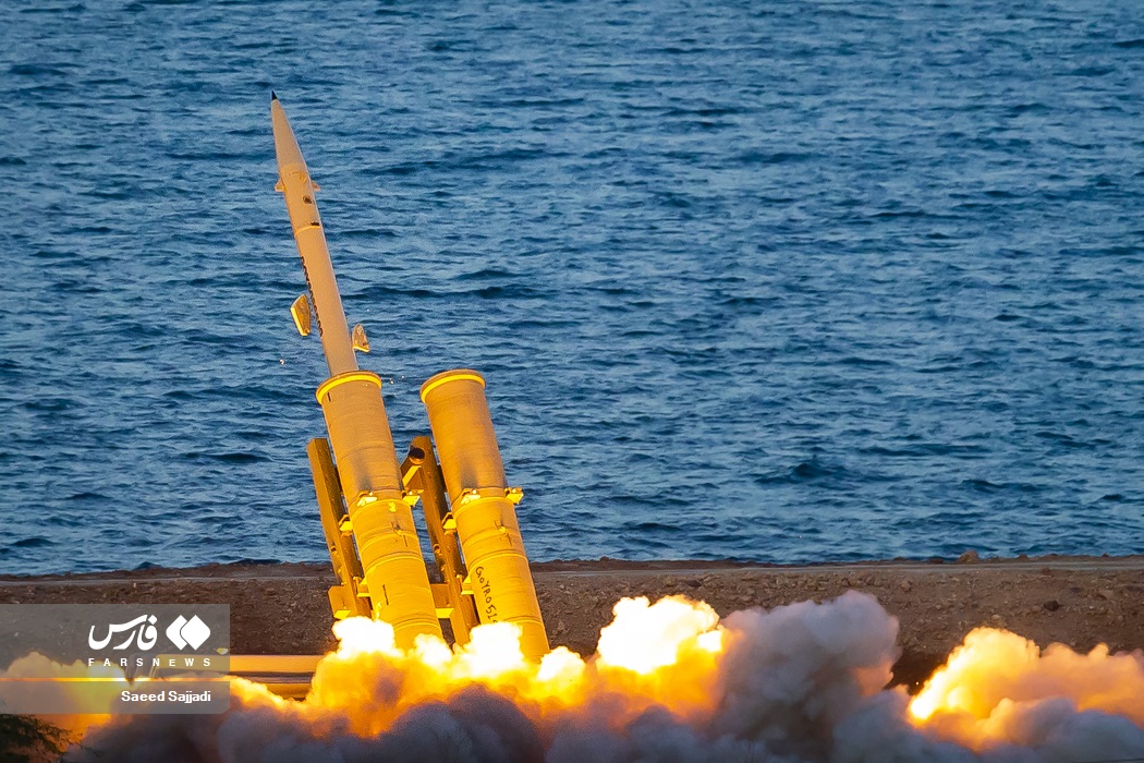 Iran Fath anti-ship ballistic missile launching over water — the Houthi-operated Asef variant has a 400 km range covering Yanbu anchorage