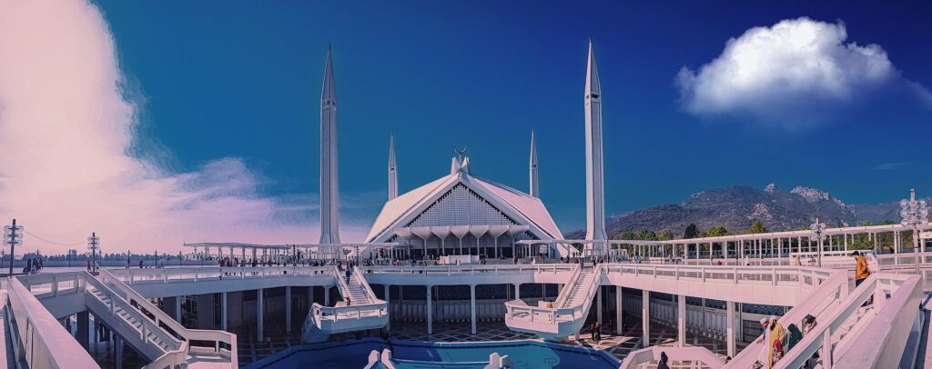 Vance and Ghalibaf Open First US-Iran Direct Talks Since 1979