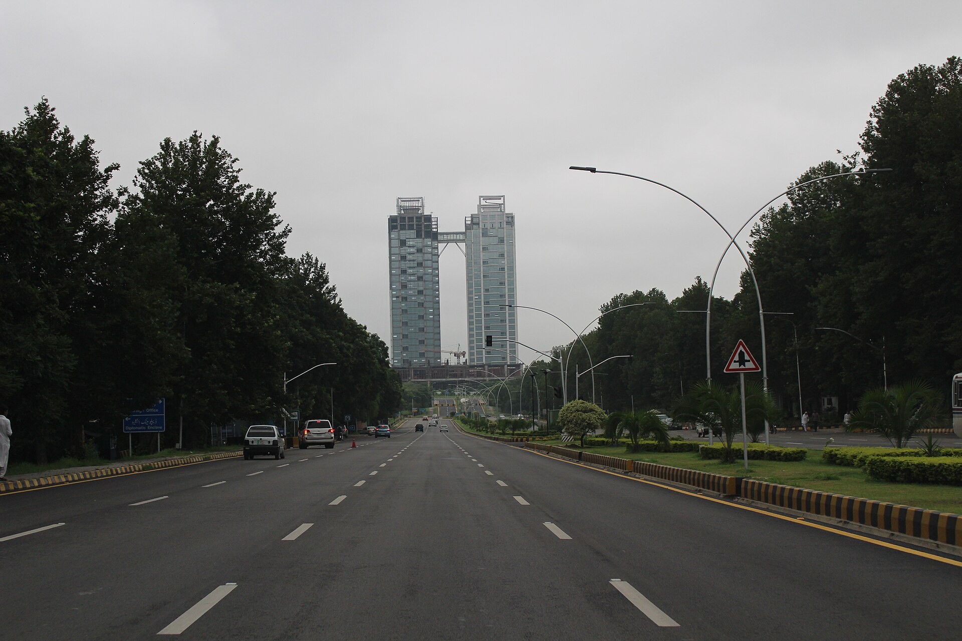 Pakistan Secretariat buildings on Constitution Avenue Islamabad, where Iran diplomatic talks were hosted and then abandoned