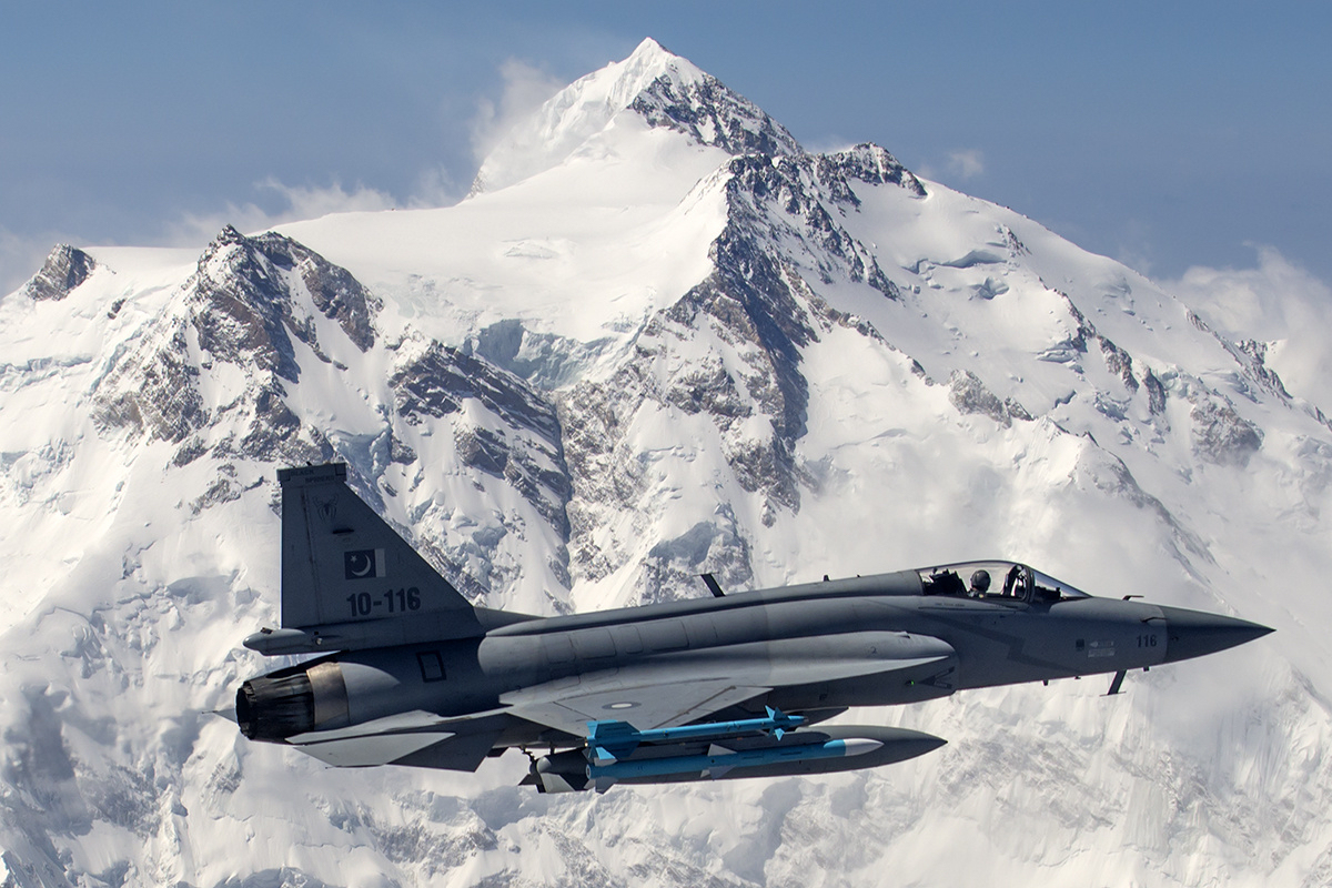 Pakistan Air Force JF-17 Thunder Block fighter jet in flight over Nanga Parbat