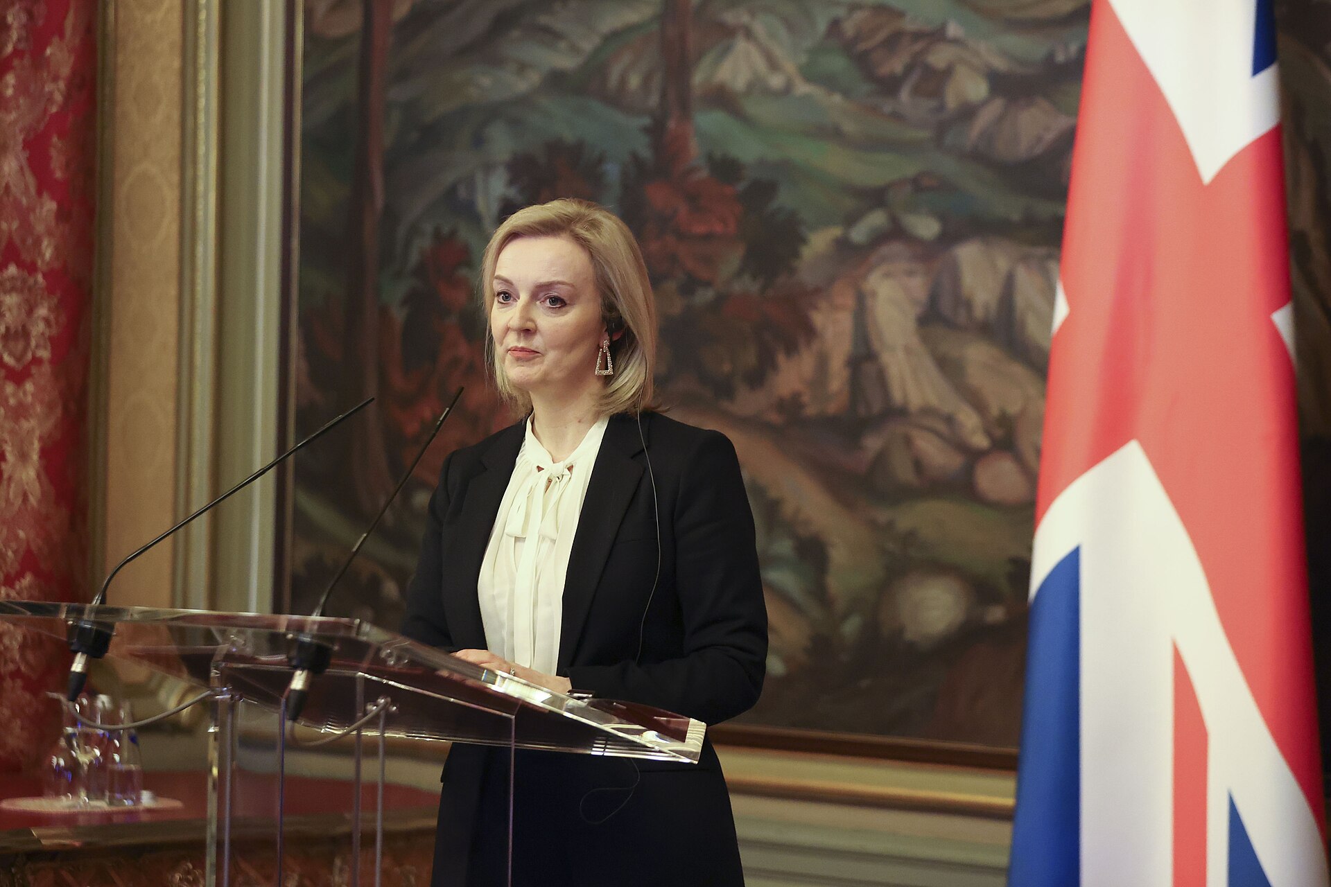 Russian Foreign Minister Sergey Lavrov meets British Foreign Secretary Liz Truss at the Russian Ministry of Foreign Affairs in Moscow, February 2022