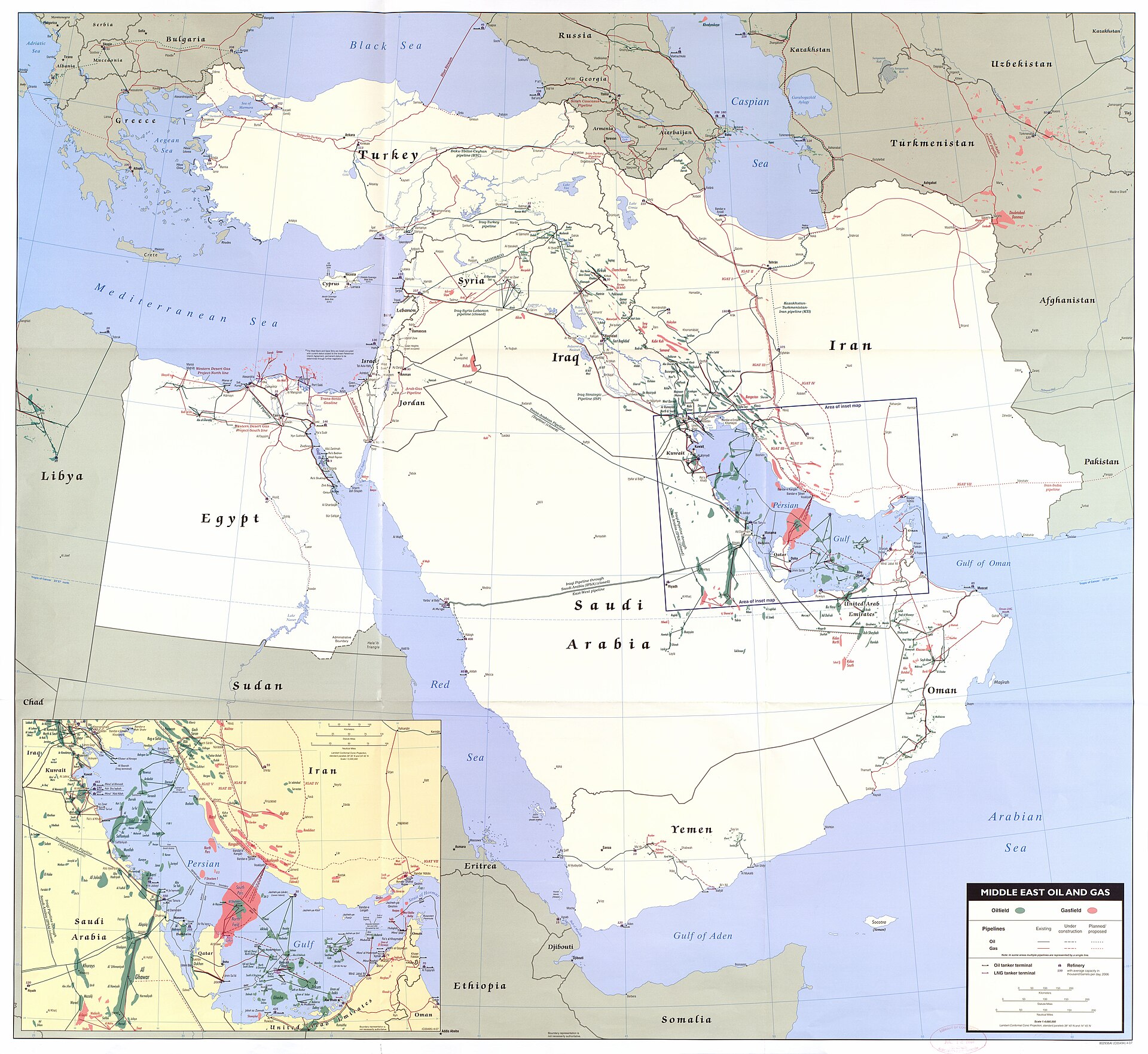 CIA map of Middle East oil and gas pipelines showing East-West Pipeline route across Saudi Arabia from the Persian Gulf to Yanbu on the Red Sea
