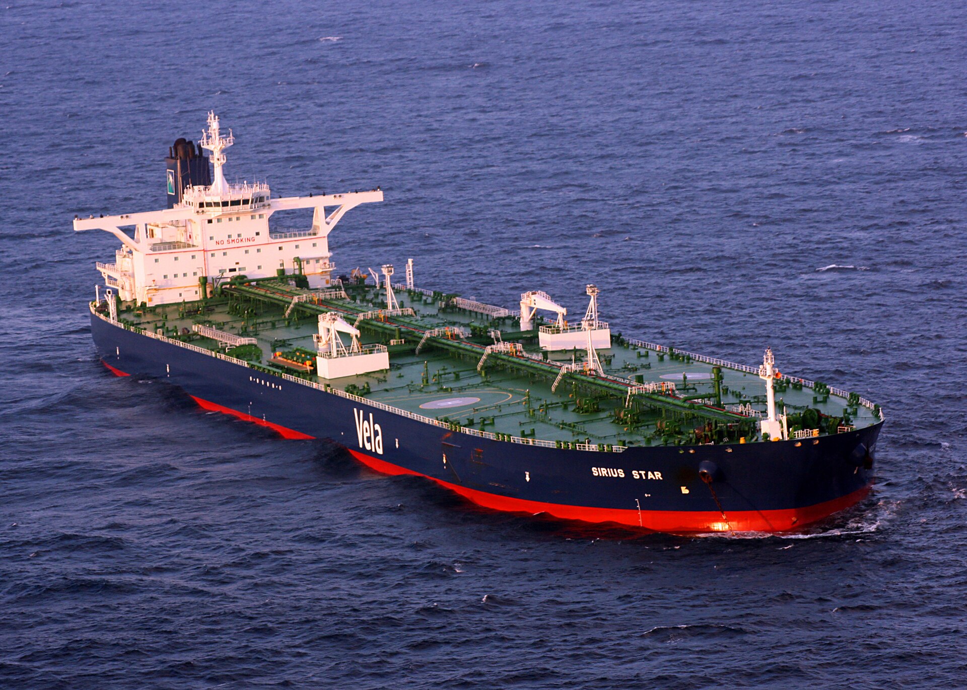 MV Sirius Star, a Saudi-owned Vela International Marine VLCC supertanker capable of carrying 2 million barrels of crude oil, photographed off the coast of Somalia in 2008
