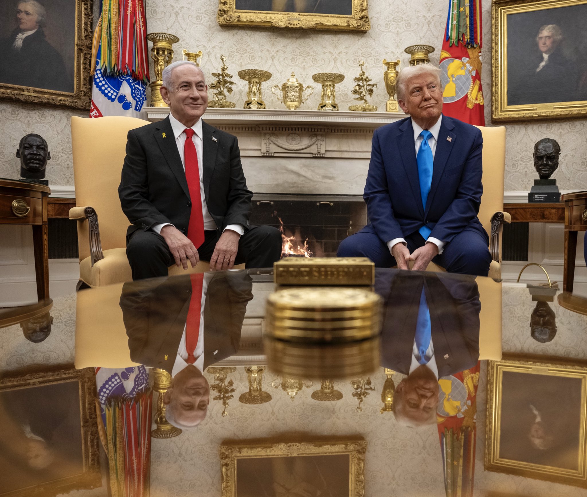 President Donald Trump and Israeli Prime Minister Benjamin Netanyahu seated in the Oval Office at the White House, 2025. Photo: White House / Public Domain