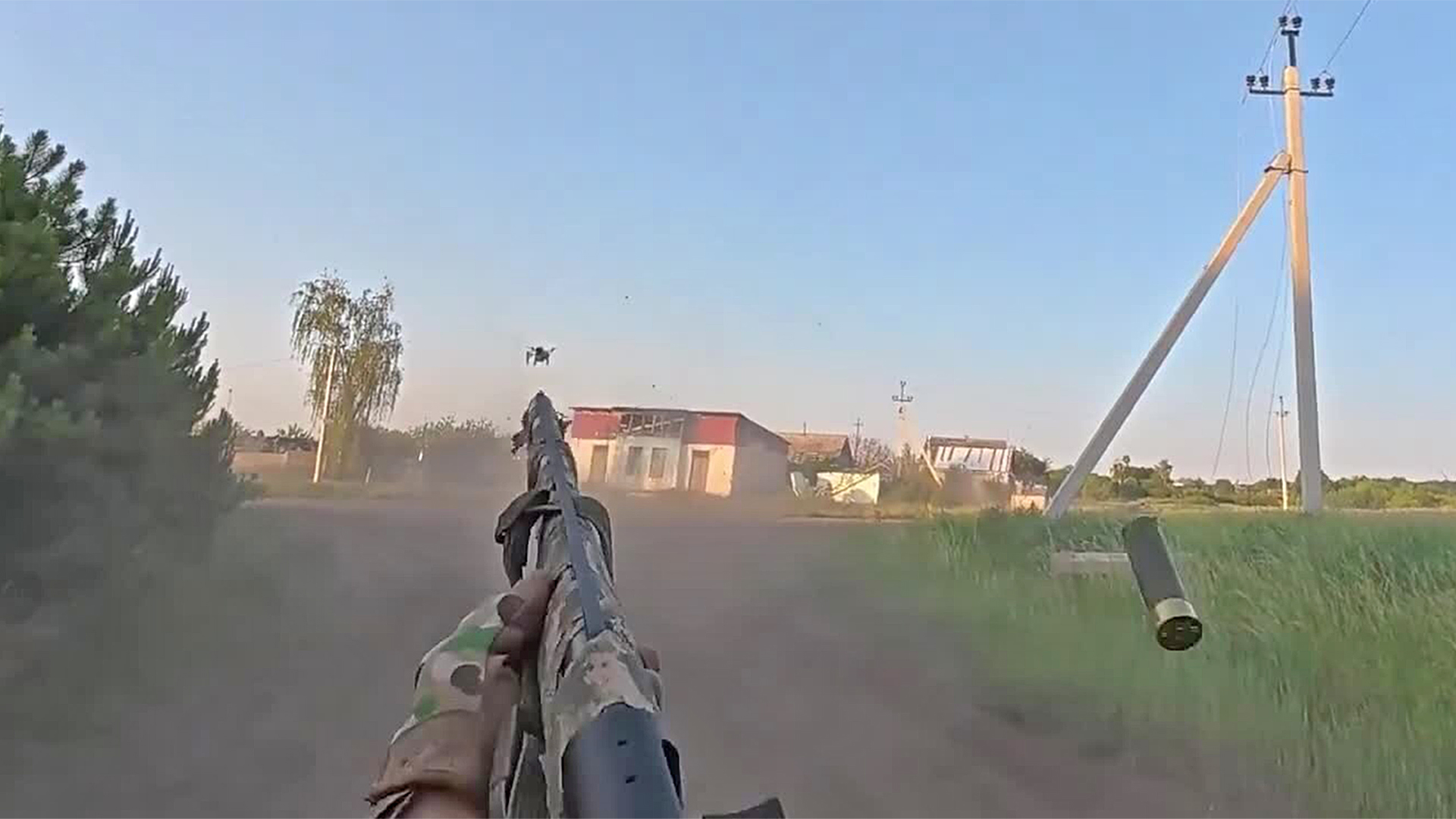 Ukrainian soldier shoots down Russian FPV ambush drone with shotgun Kharkiv region September 2025