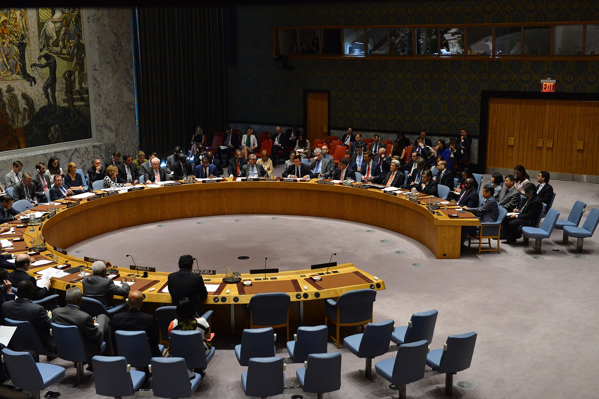 The United Nations Security Council chamber during a meeting on nuclear non-proliferation, showing the circular P5+1 table format from which Gulf states hold no permanent seat