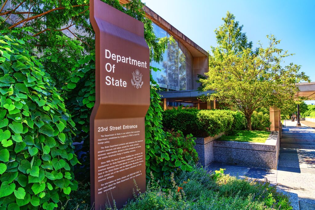 Washington Lebanon Talks Open Second Track With Eight Days to Deadline