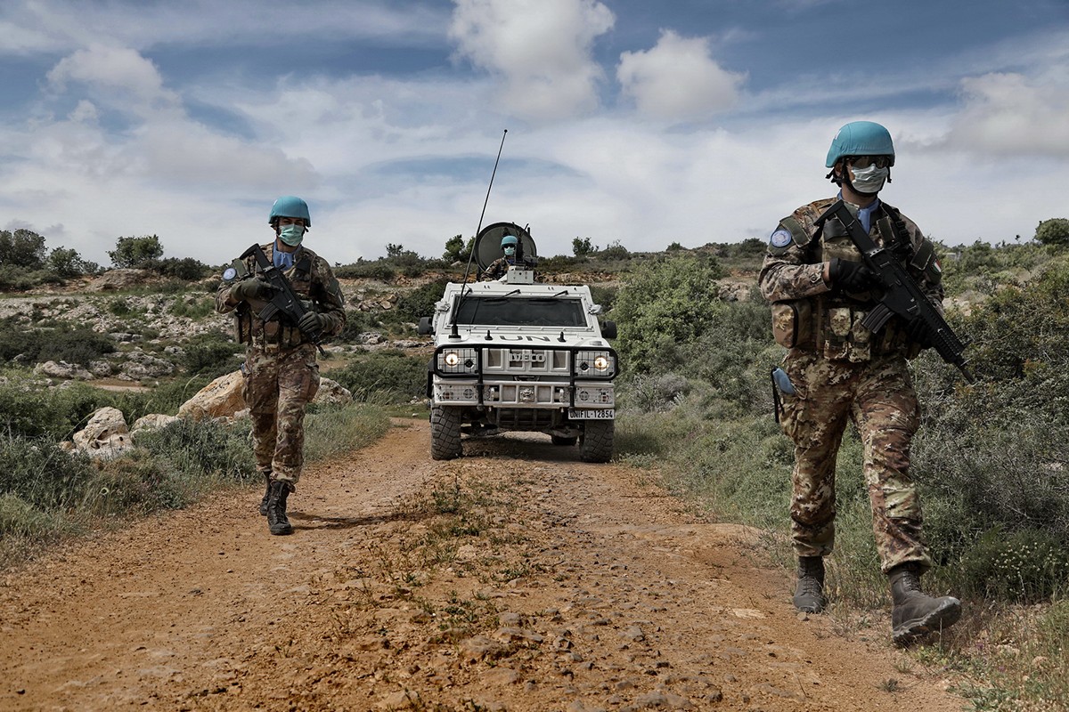 UNIFIL peacekeepers from the Italian Army patrol in southern Lebanon, May 2020 — UNSCR 1701 mandated disarmament of all armed groups in Lebanon but provided no enforcement mechanism capable of preventing Hezbollah from rebuilding its arsenal from 13,000 rockets in 2006 to over 120,000 by 2024