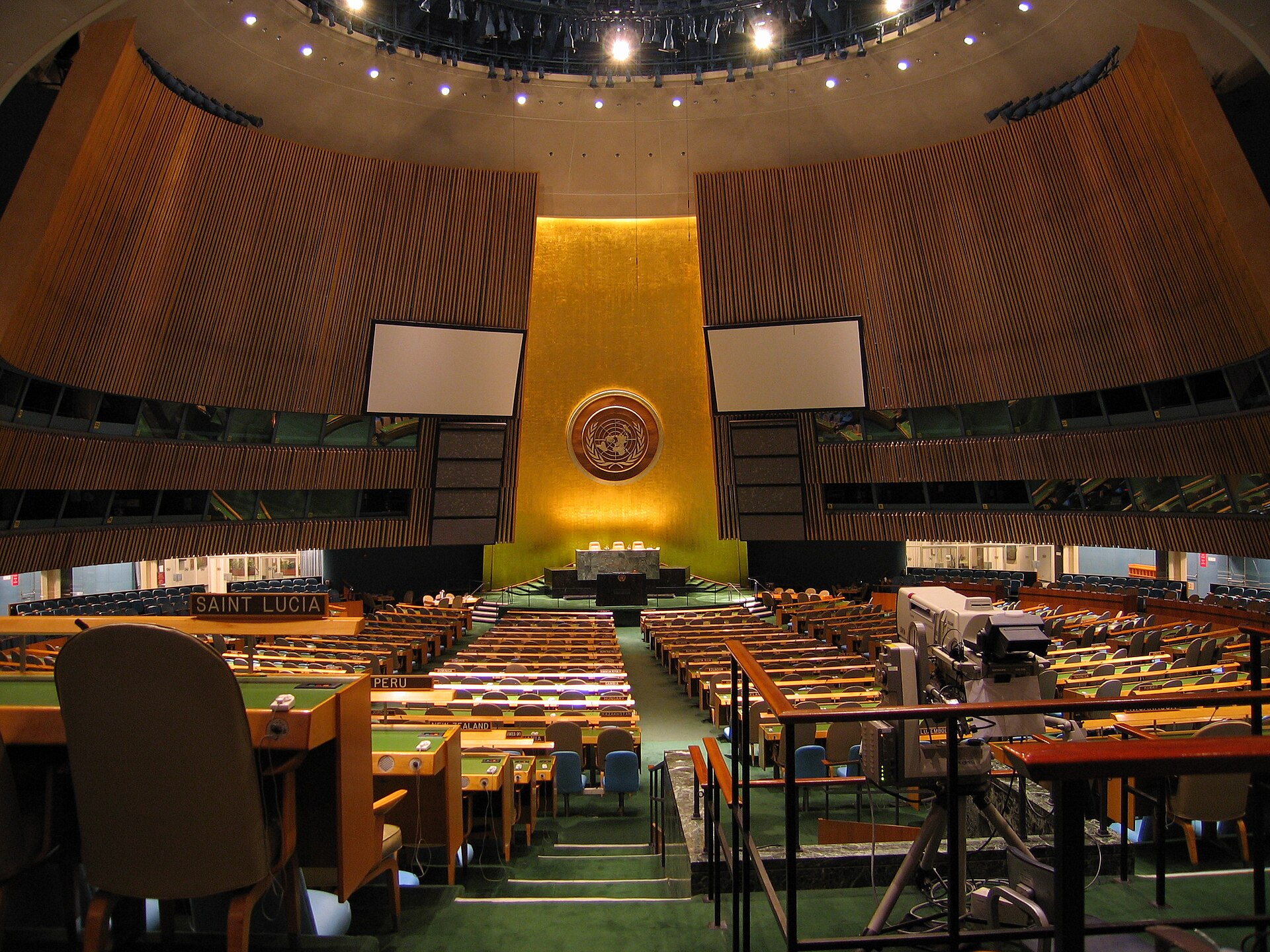 United Nations General Assembly chamber — the architecture of multilateral diplomacy that neither Iran's security track nor Trump's Senate bloc has authorized its negotiators to engage on the nuclear file
