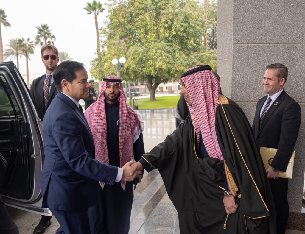 Faisal Visits Beijing While Doha Negotiates Without Riyadh