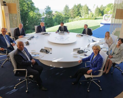 G7 leaders including Trump, Macron, von der Leyen, and Meloni seated at the round table at the Evian-les-Bains summit, June 2026