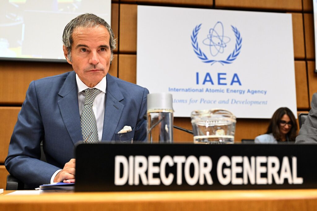 Geneva Opens Without the Inspectors