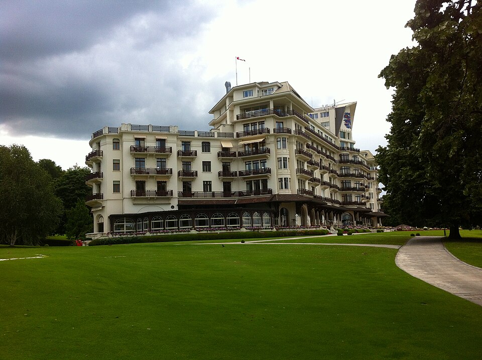 Hôtel Royal Evian-les-Bains, venue for the G7 Arab-leaders session convened by French President Macron on June 16, 2026 — Saudi Arabia declined to attend