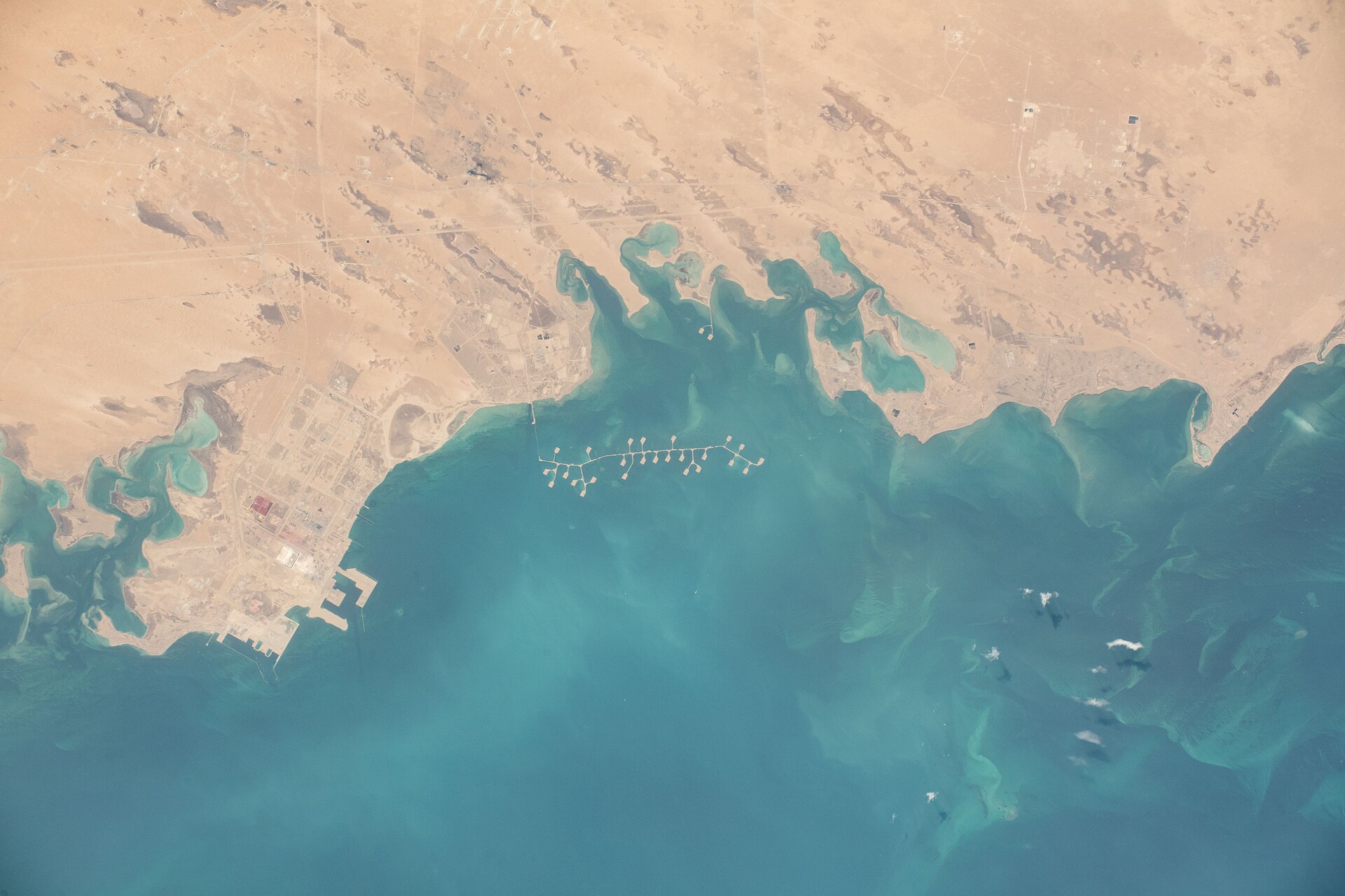 ISS Expedition 62 view of Saudi Arabia Eastern Province coastline showing offshore oil loading infrastructure on the Persian Gulf