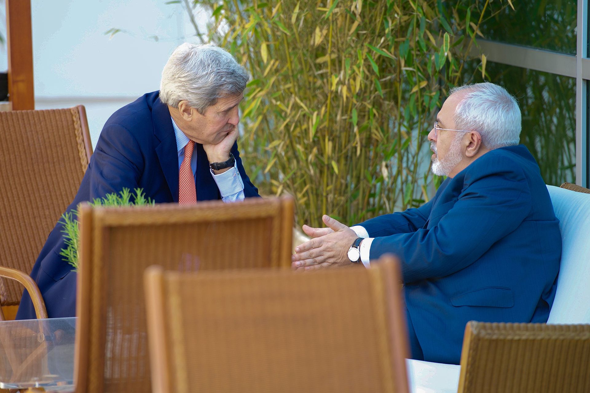 Secretary Kerry and Iranian FM Zarif in private one-on-one session in Switzerland during 2015 nuclear talks