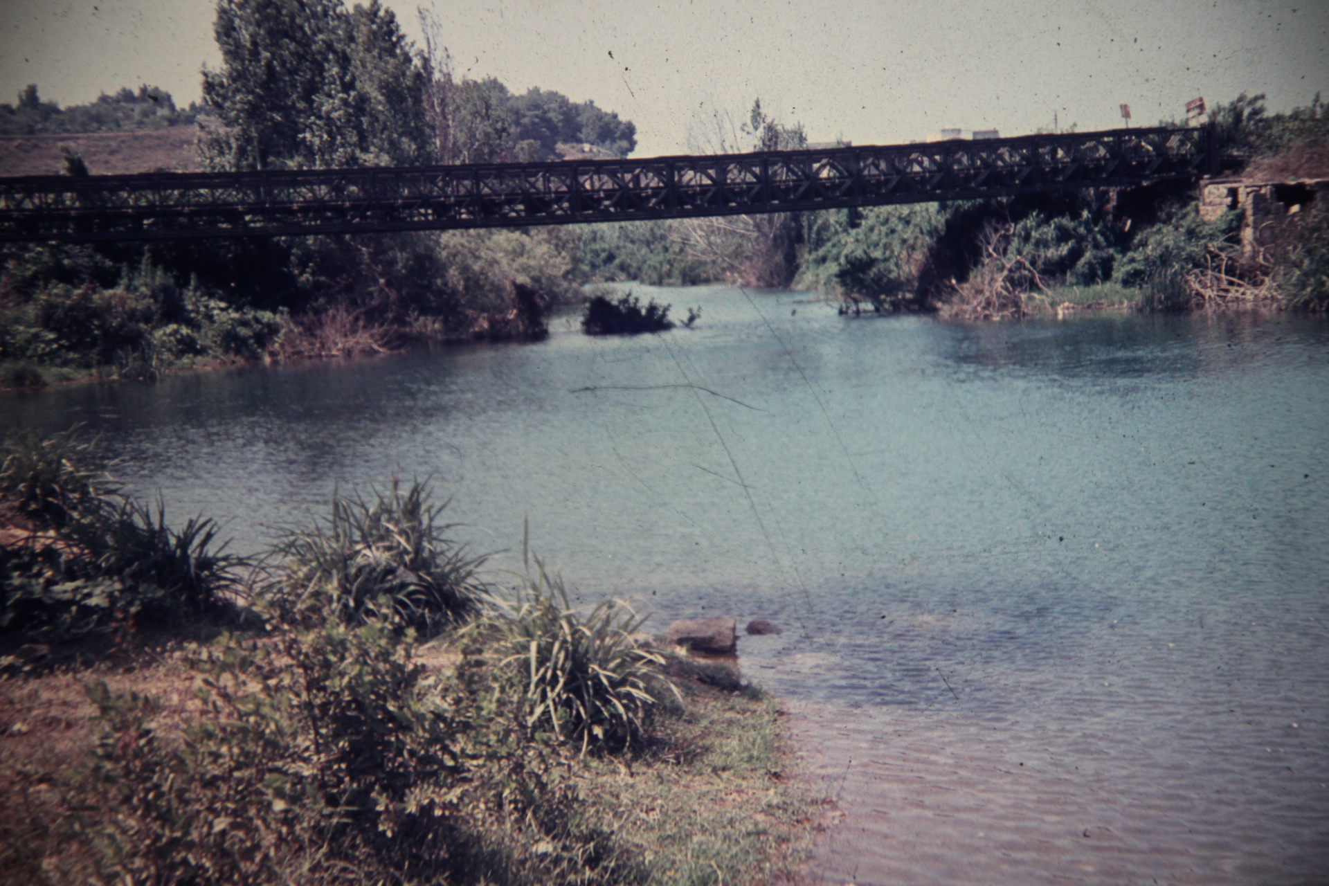 A bridge over the Litani River in southern Lebanon near its mouth north of Tyre, the ceasefire boundary specified in UNSCR 1701