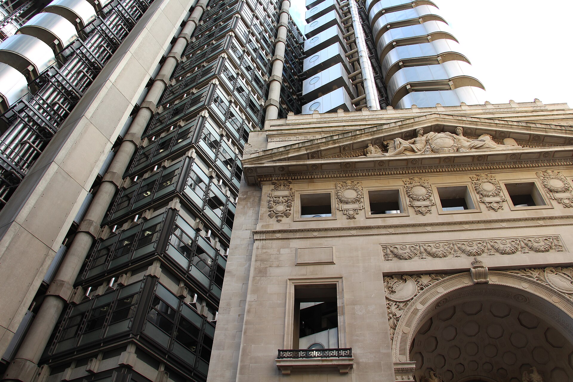 Lloyd's building Lime Street London daytime — the Lloyd's Joint War Committee Listed Areas designation made on March 3 2026 historically takes years to unwind