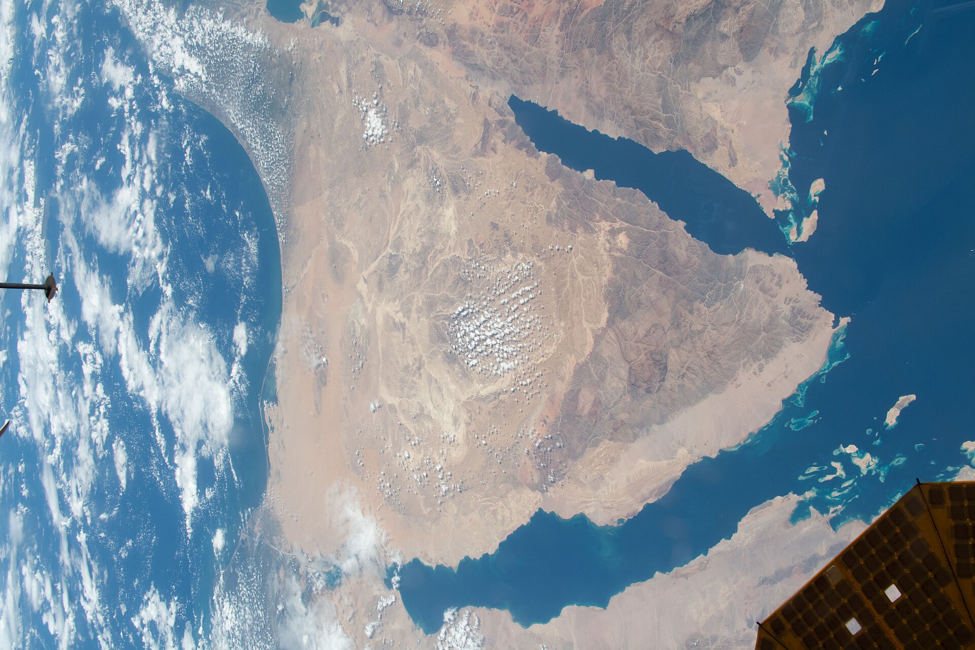 The Arabian Peninsula photographed from the International Space Station during Expedition 62, showing Saudi Arabia and the Persian Gulf coast where the kingdom holds its oil-producing Eastern Province — NASA public domain
