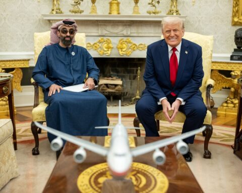 Sheikh Tahnoun bin Zayed al Nahyan, UAE national security adviser, meets with President Trump at the Oval Office, 2025