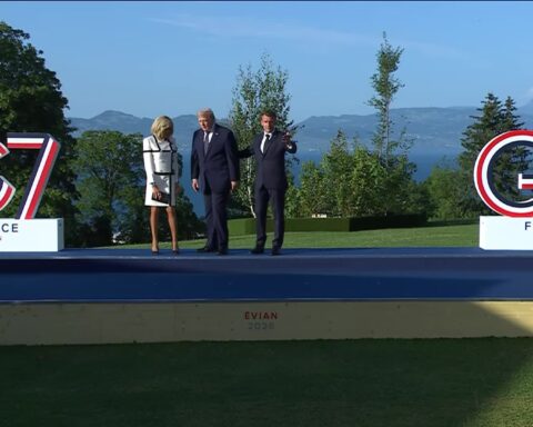 President Trump greeted by Macron at G7 Évian 2026 summit with G7 France signage