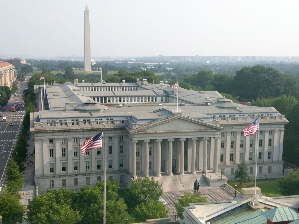 Treasury Plans to Seize Iranian Assets to Pay Gulf Allies for War Damage