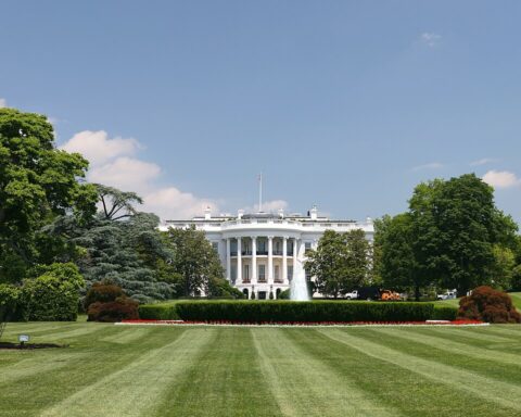 White House south lawn and facade, Washington DC