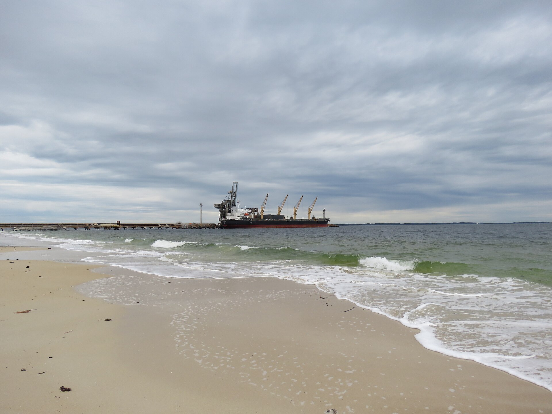 A bulk carrier similar in class to the Eternity C, the Liberian-flagged vessel attacked by Houthi forces over three days from July 7 to 9, 2025, in the southern Red Sea