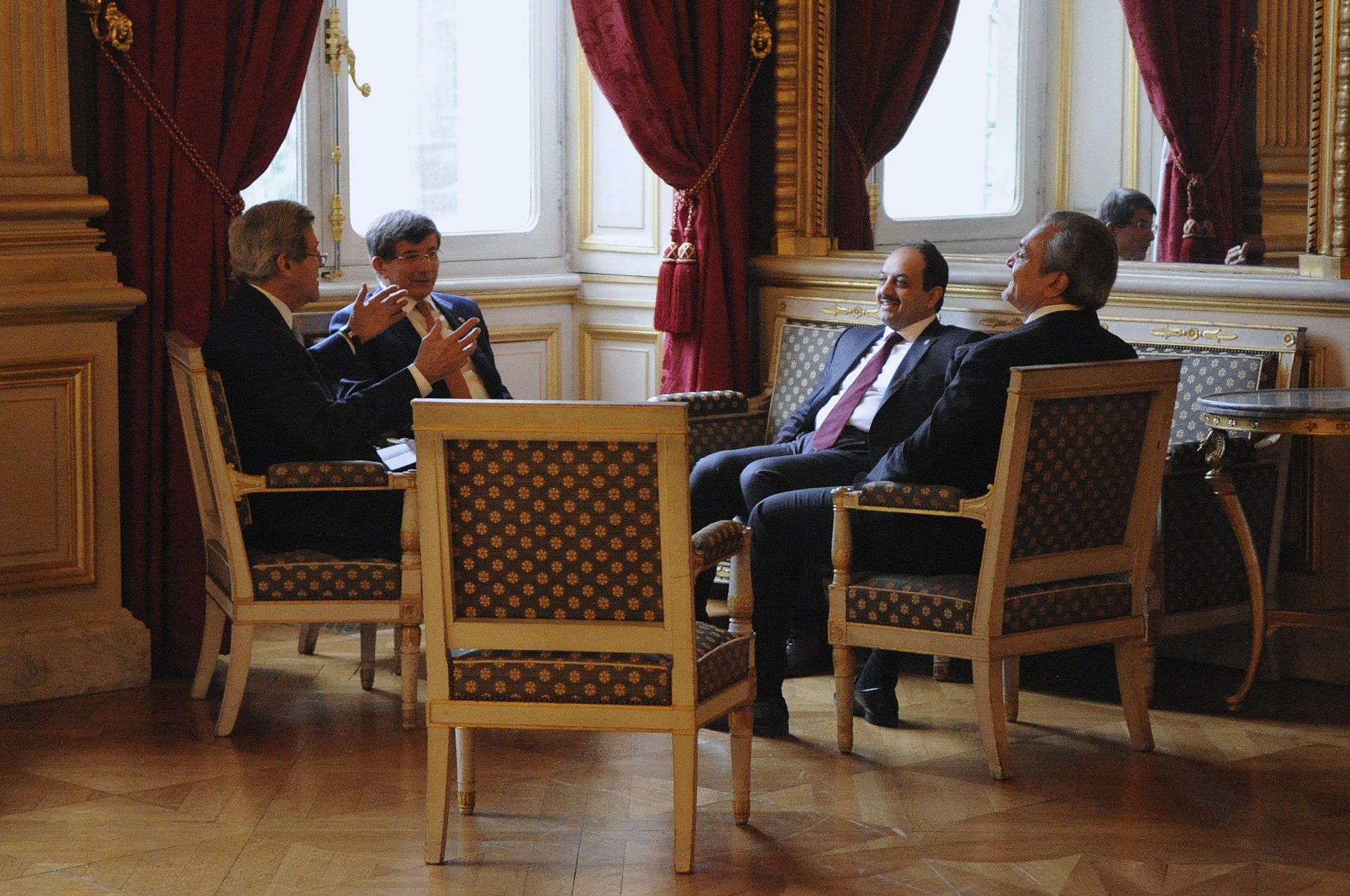 Kerry, Turkish FM Davutoglu, Qatari FM, and Saudi FM al-Jubeir in multilateral foreign ministers consultation, Paris 2014