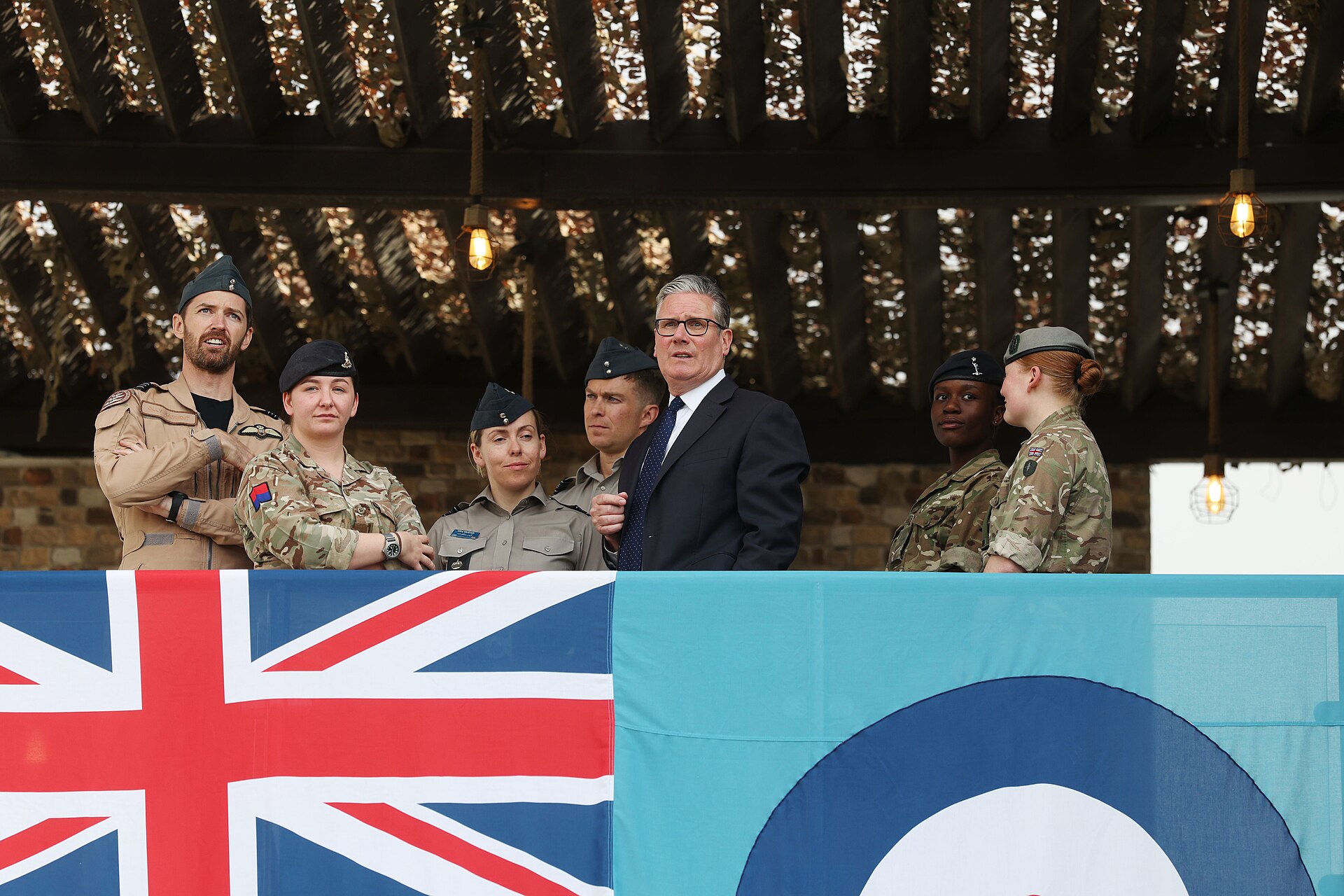 British and Saudi military personnel at King Fahd Air Base, Taif, Saudi Arabia, April 2026, during Prime Minister Keir Starmer visit