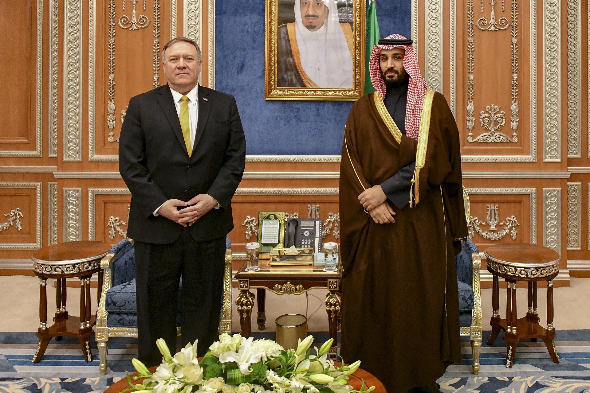 US Secretary of State Pompeo meets Saudi Crown Prince MBS in Riyadh in January 2019, with King Salman portrait visible in the background