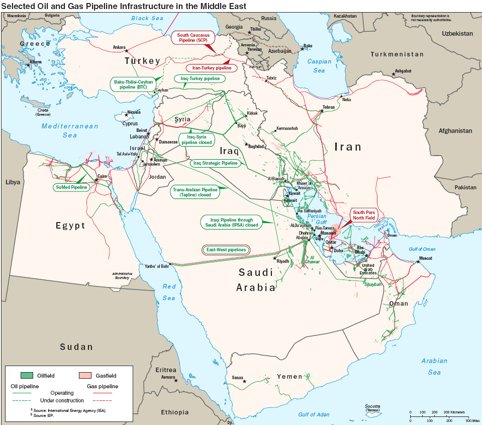 EIA map showing Saudi Arabia oil and gas pipeline infrastructure including the East-West Petroline, Abqaiq, Ras Tanura, and Persian Gulf export routes