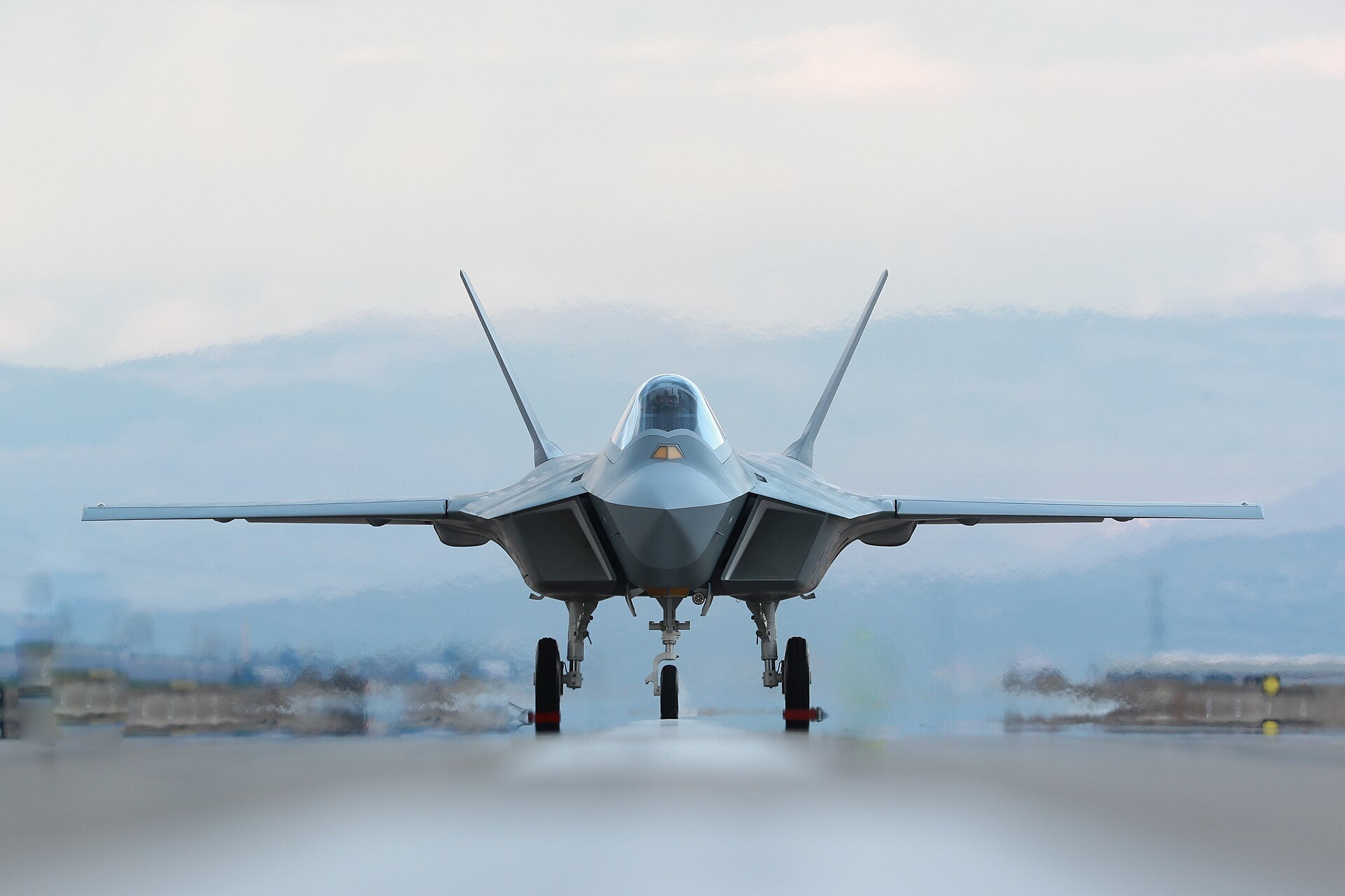 Turkey's TAI KAAN fifth-generation fighter prototype during taxiing and ground-running tests at Ankara Mürted Air Base, March 2023