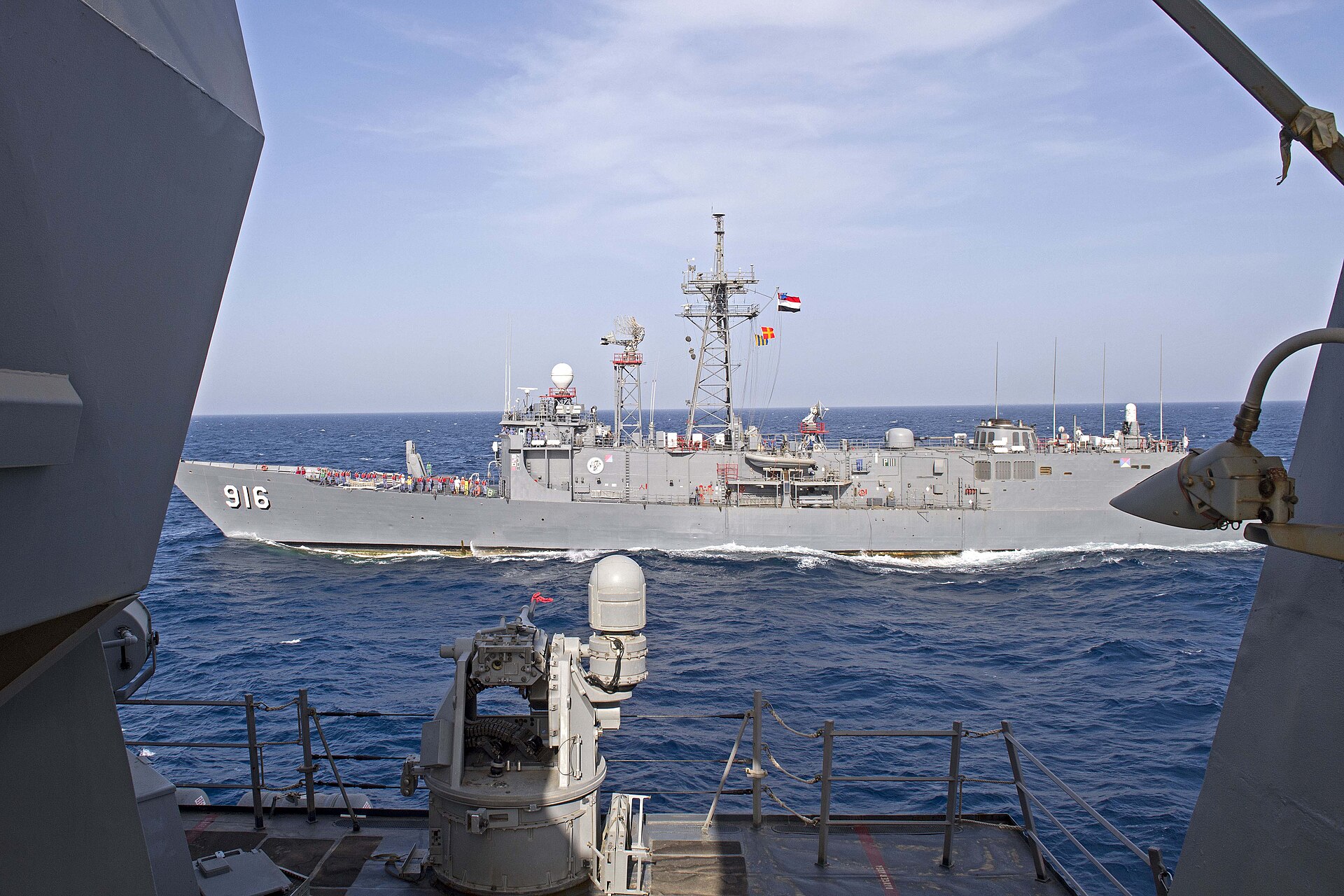 Egyptian Navy frigate ENS Taba (F 916) underway in the Red Sea during Exercise Eagle Salute 17 with Saudi and Emirati forces