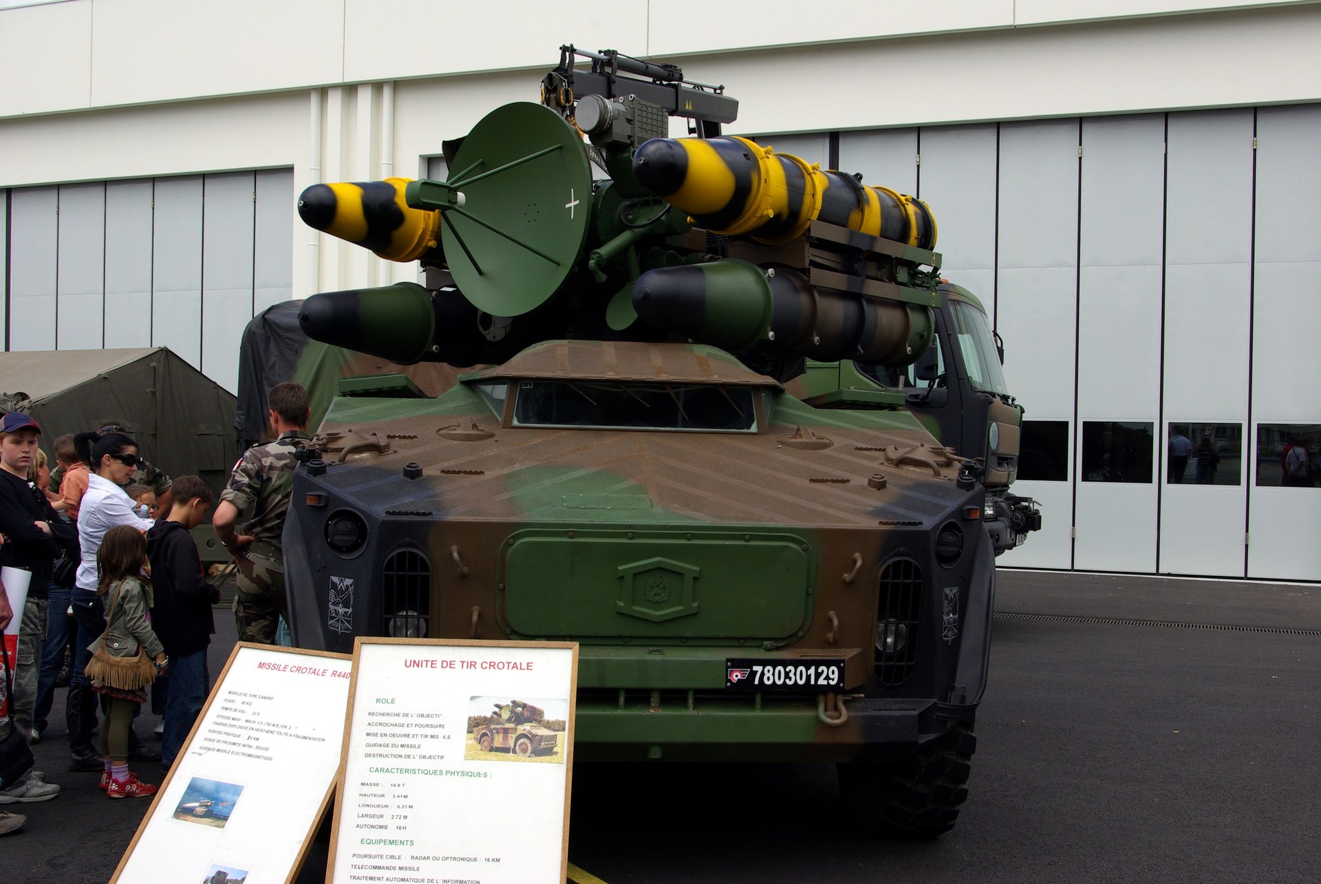 CROTALE air-defense firing unit of the French Air Force, the type deployed to protect the Yanbu oil terminal in Saudi Arabia